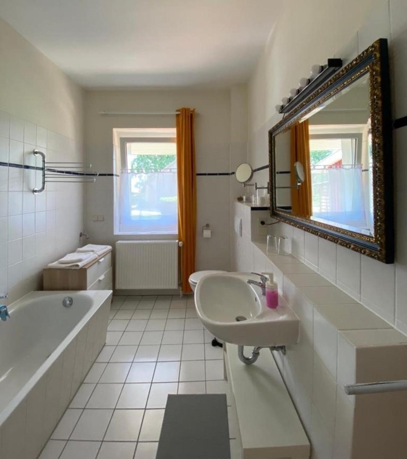 Rohrbruch Appartement Lansen Buitenkant foto